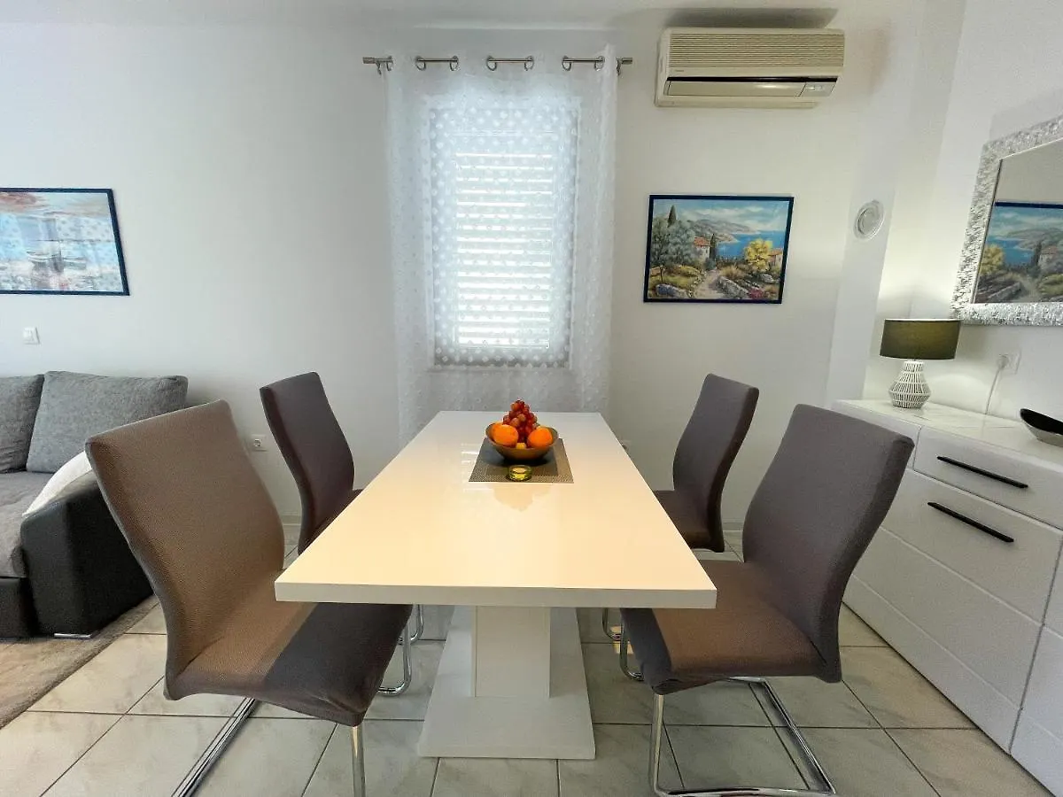 Apartman Zlata Jadranovo